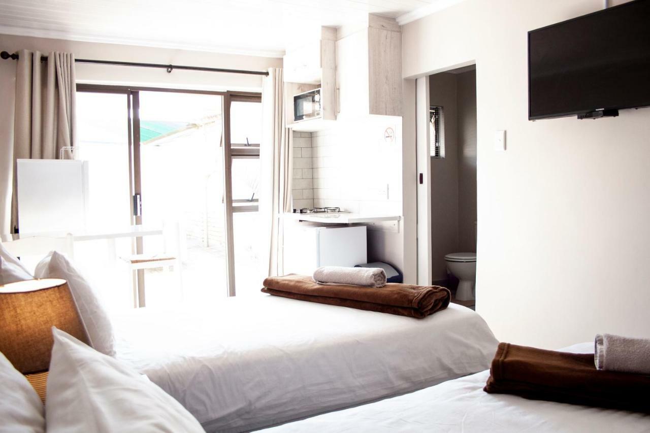 Kelzane Self-Catering Otel Gonubie Dış mekan fotoğraf