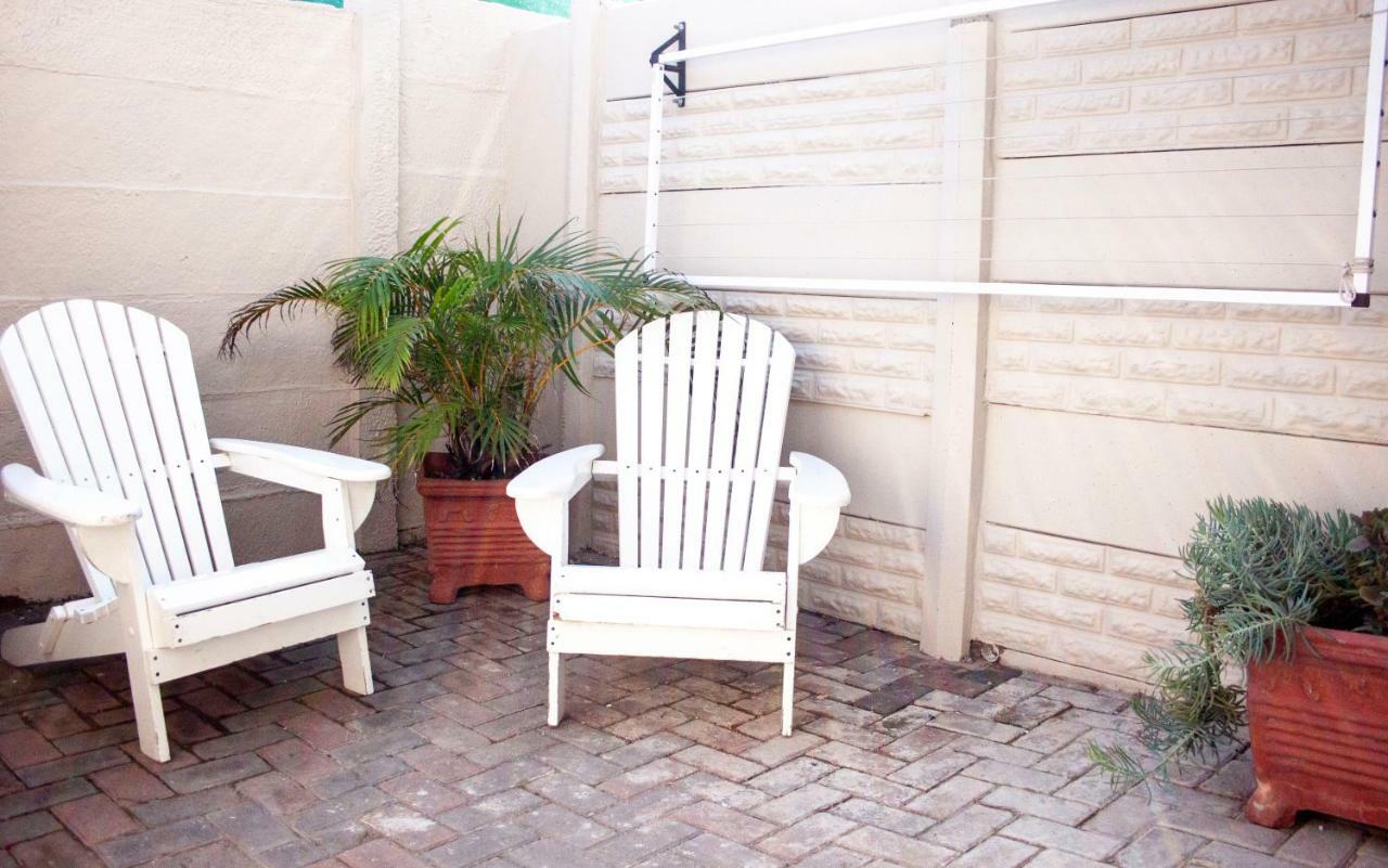Kelzane Self-Catering Otel Gonubie Dış mekan fotoğraf