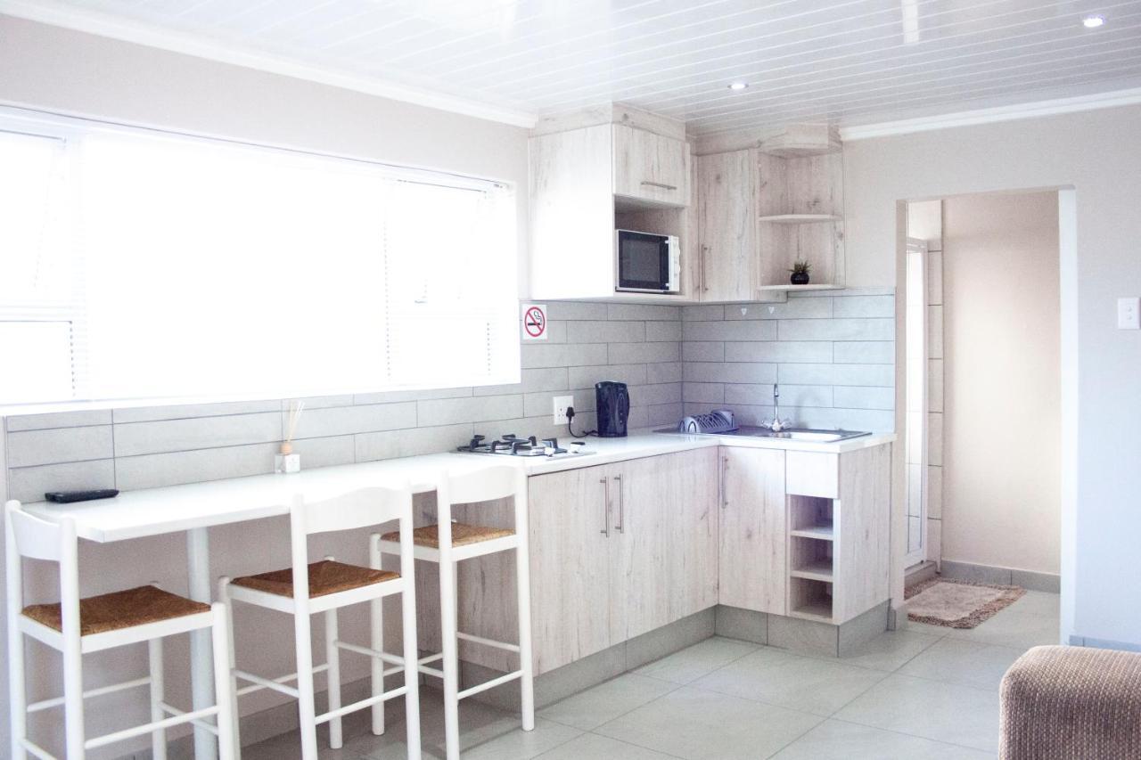 Kelzane Self-Catering Otel Gonubie Dış mekan fotoğraf